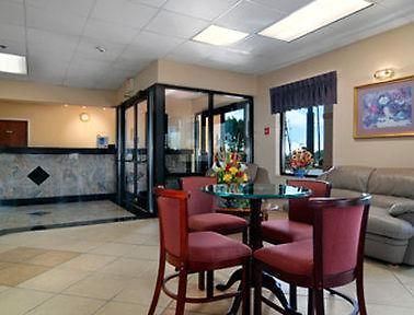 Super 8 Conyers Hotel Interior foto